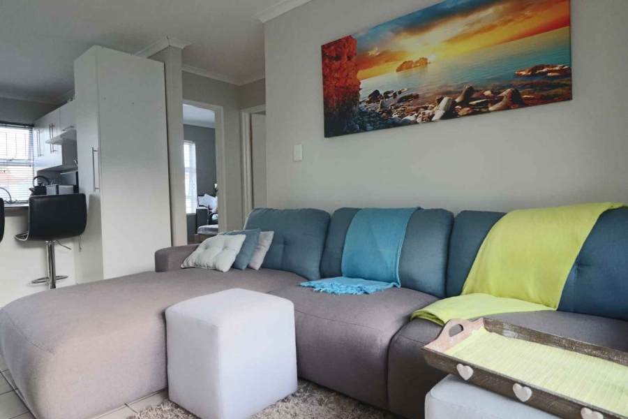 2 Bedroom Property for Sale in Parklands Western Cape